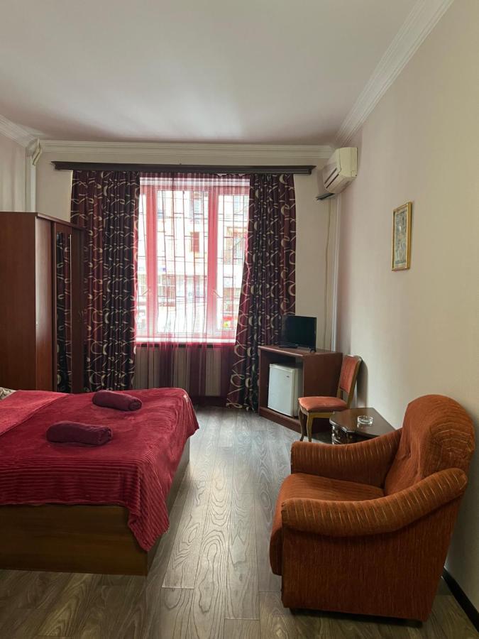 Hotel Medea Tbiliszi Kültér fotó